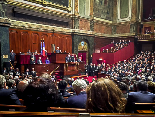 Pendant le discours du Président de la République devant le congrès. ©franckmontauge.fr